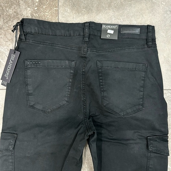New Blank NYC Skinny Zipper Cargo Pant Black sz 27 - Picture 5 of 8